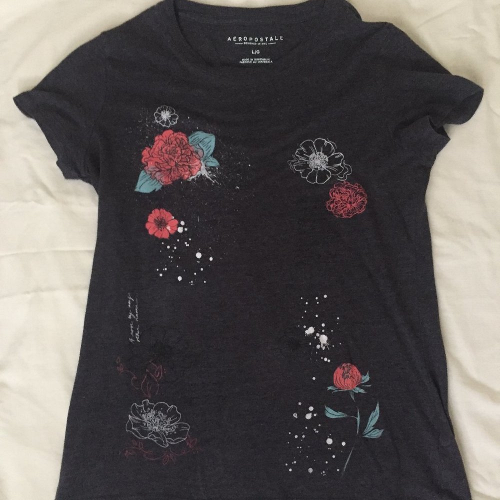 Aeropostle t-shirt